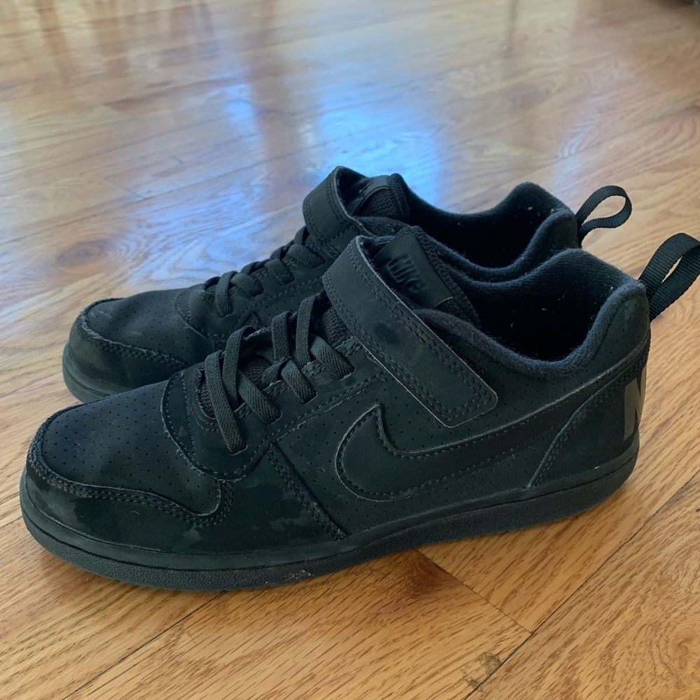 Boys Nike Sneakers